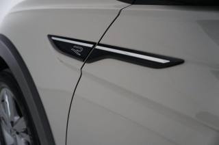 VOLKSWAGEN Taigo usata, con Fari LED