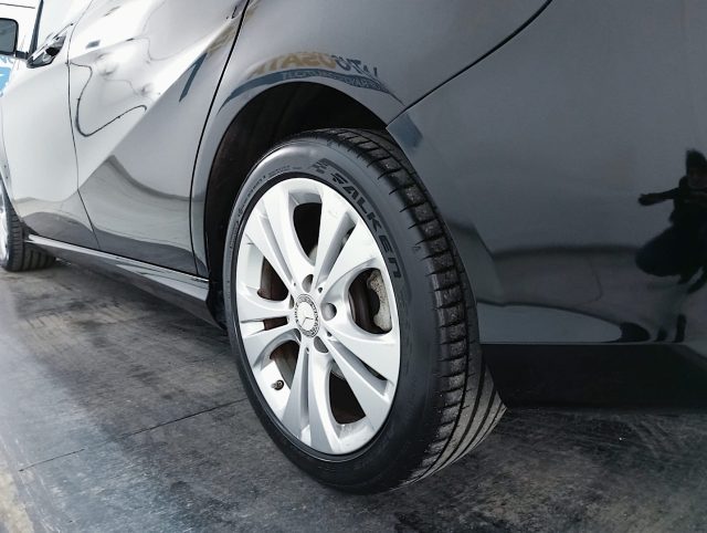 MERCEDES-BENZ B 180 usata 16