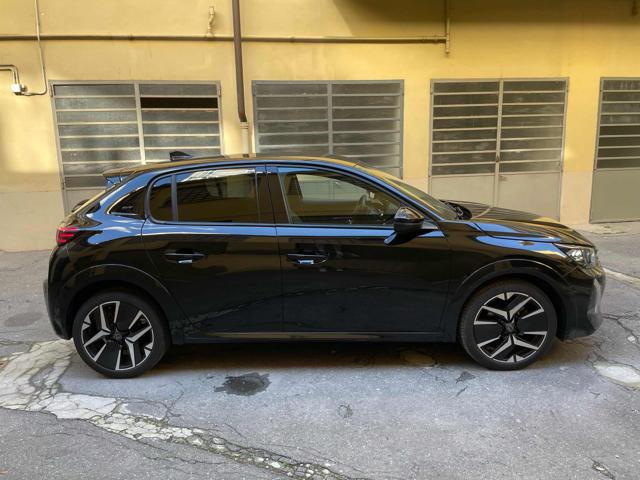 PEUGEOT 208 usata, con Autoradio