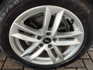 AUDI A4 usata, con Sensori di parcheggio posteriori