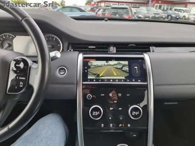 LAND ROVER Discovery Sport usata, con Volante in pelle