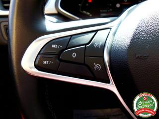 RENAULT Captur usata, con Fari LED