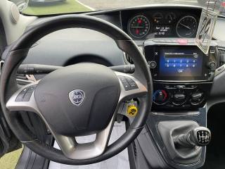 LANCIA Ypsilon usata, con Controllo trazione