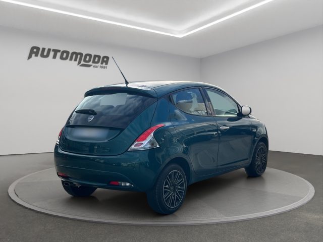 LANCIA Ypsilon usata, con Autoradio