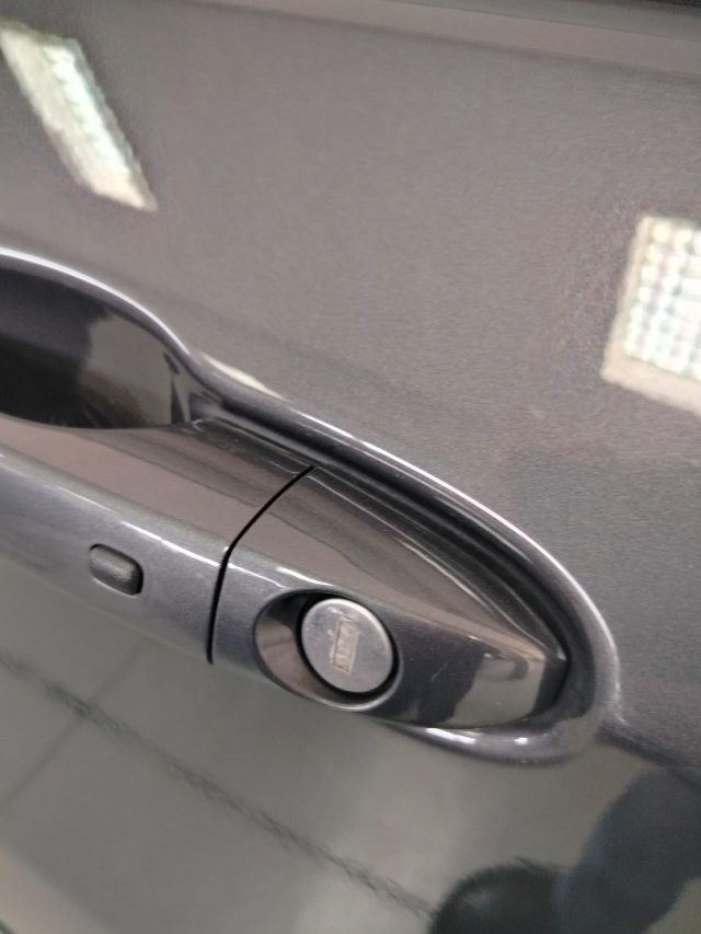 JEEP Compass usata, con Specchietti laterali elettrici