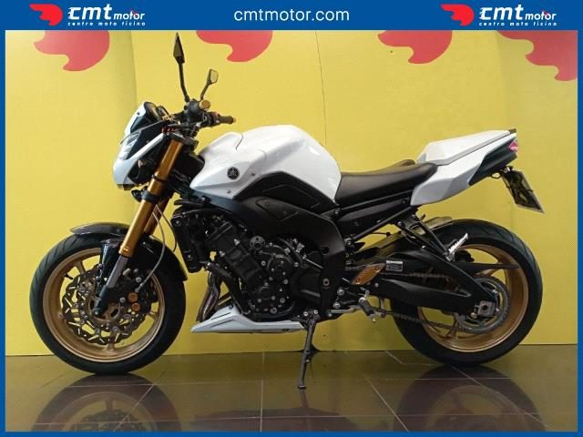 YAMAHA FZ8 usata 2