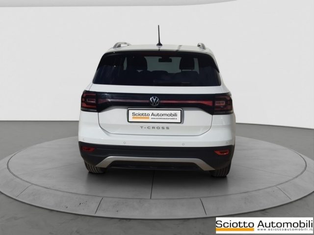 VOLKSWAGEN T-Cross usata, con Autoradio