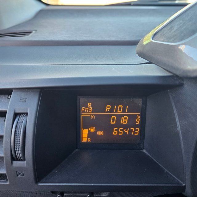 TOYOTA iQ usata, con Controllo trazione