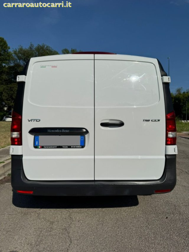 MERCEDES-BENZ Vito usata, con Alzacristalli elettrici