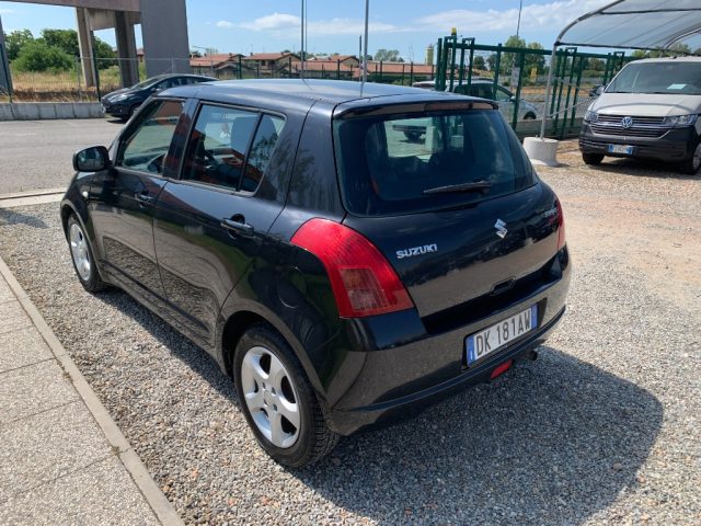 SUZUKI Swift usata, con Boardcomputer