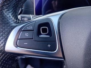 MERCEDES-BENZ E 220 usata, con Controllo automatico clima