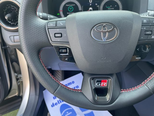 TOYOTA C-HR usata, con Interni in pelle