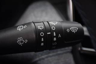 JEEP Compass usata, con Volante in pelle