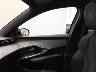 PEUGEOT 3008 usata, con Fari LED