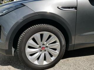 JAGUAR E-Pace usata, con Autoradio