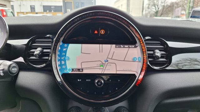 MINI Cooper SE usata, con USB
