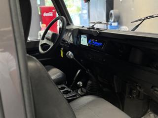 LAND ROVER Defender usata 11