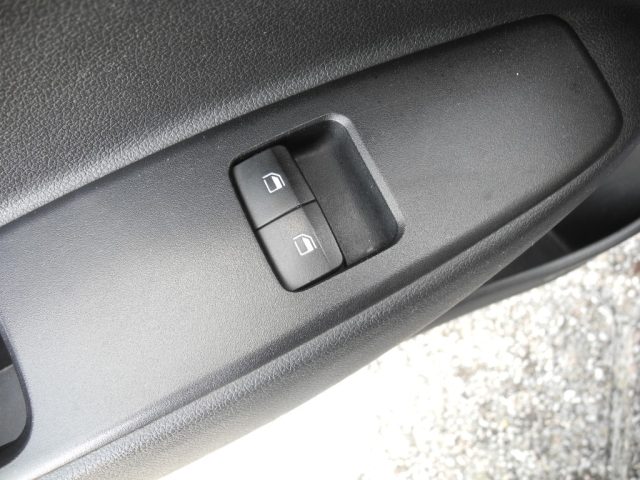 HYUNDAI i10 usata 35