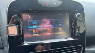 RENAULT Clio usata, con Park Distance Control