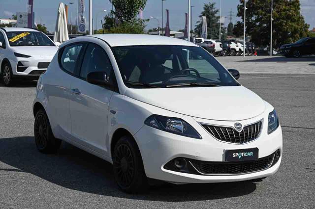 LANCIA Ypsilon usata, con Airbag