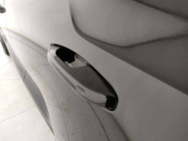 VOLVO XC40 usata, con Fari LED