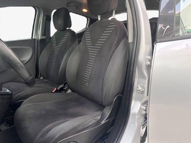 LANCIA Ypsilon usata, con Lettore CD