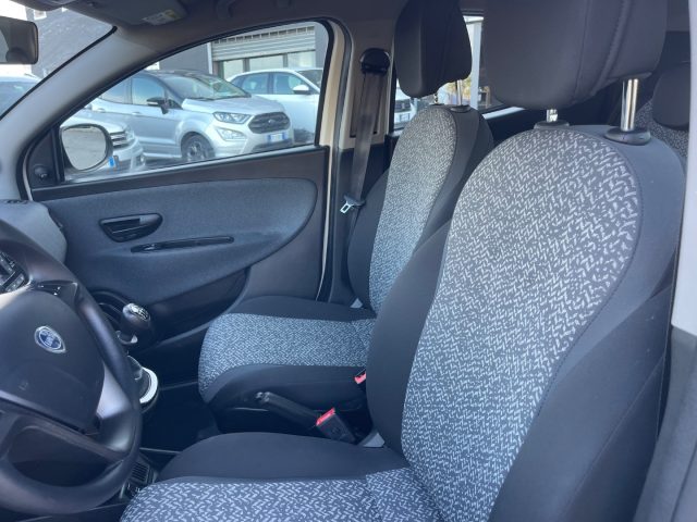 LANCIA Ypsilon usata 9