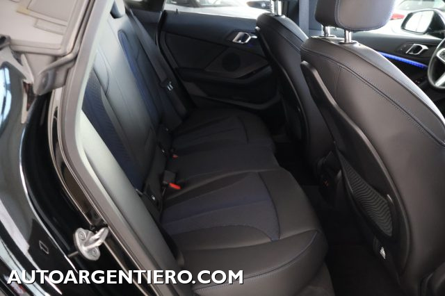 BMW 218 usata, con Sensori di parcheggio posteriori