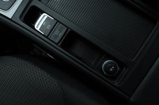 VOLKSWAGEN Golf usata, con Servosterzo