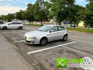 ALFA ROMEO 147 usata, con Autoradio