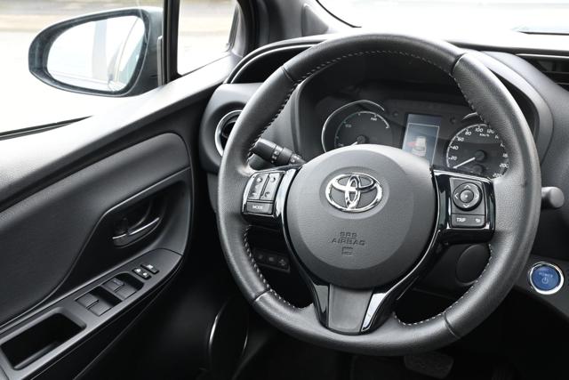 TOYOTA Yaris usata, con Controllo elettronico della corsia