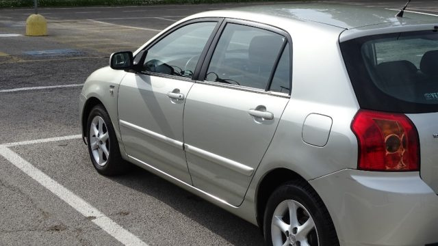 TOYOTA Corolla usata 35