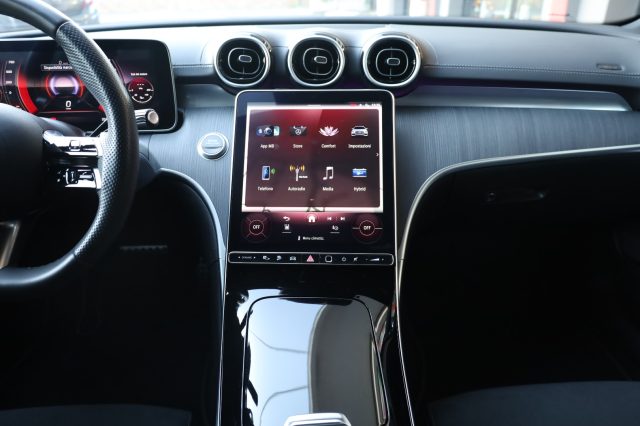 MERCEDES-BENZ C 300 usata, con Specchietti laterali elettrici