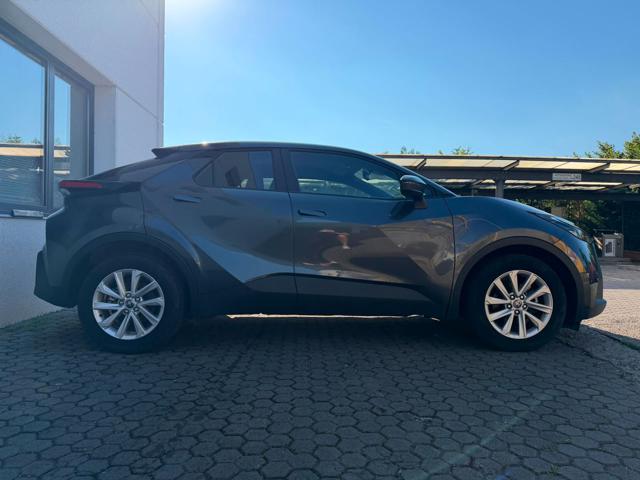 TOYOTA C-HR usata, con Airbag Passeggero