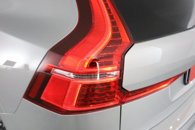 VOLVO XC60 usata 9