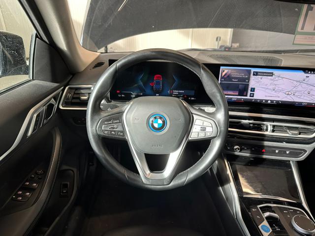 BMW i4 usata, con Park Distance Control