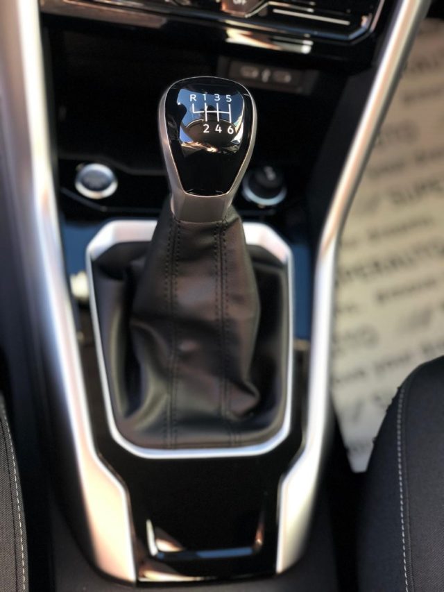 VOLKSWAGEN T-Roc usata, con Controllo elettronico della corsia