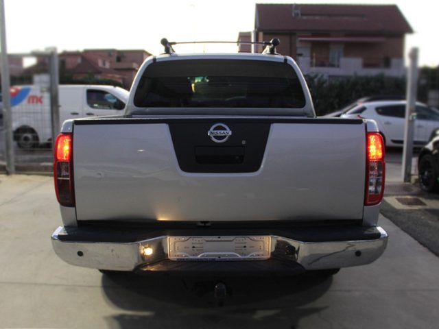 NISSAN Navara usata, con Autoradio