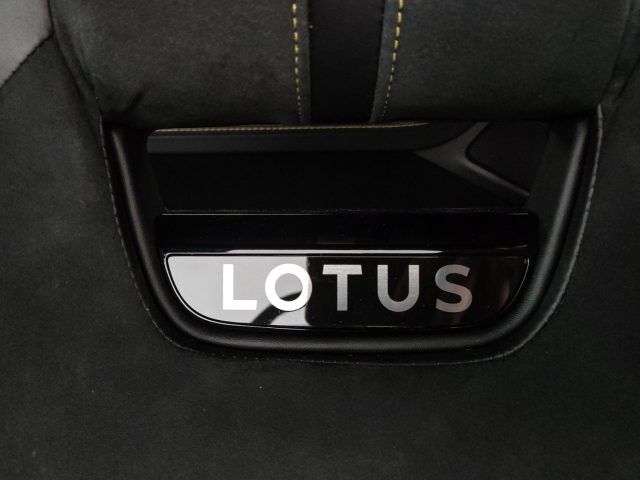 LOTUS Emira usata, con Autoradio digitale