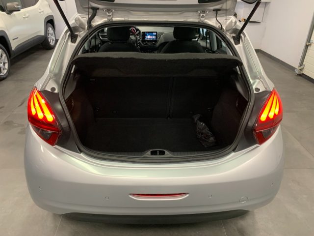 PEUGEOT 208 usata, con Cronologia tagliandi