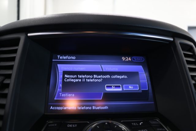 INFINITI QX70 usata, con Sensori di parcheggio posteriori