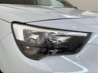 OPEL Combo usata, con Luci diurne