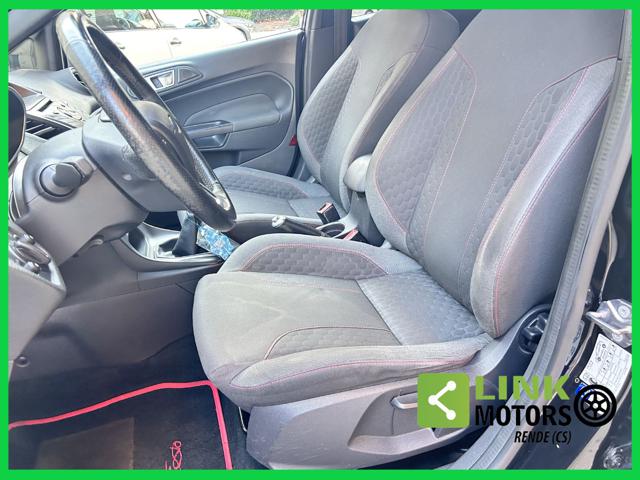 FORD Fiesta usata, con Luci diurne LED