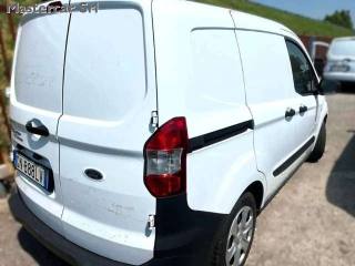 FORD Tourneo Courier usata, con Autoradio