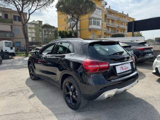 MERCEDES-BENZ GLA 200 usata, con Autoradio
