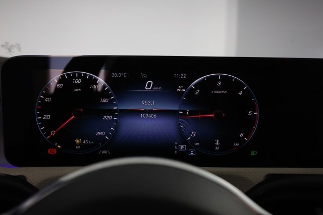 MERCEDES-BENZ A 180 usata 6