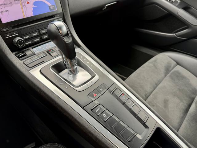 PORSCHE Cayman usata, con Park Distance Control