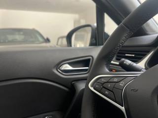 RENAULT Captur usata, con Controllo elettronico della corsia
