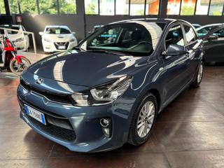 KIA Rio usata, con Airbag laterali