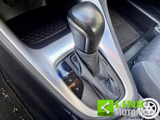 TOYOTA Yaris usata, con Telecamera per parcheggio assistito